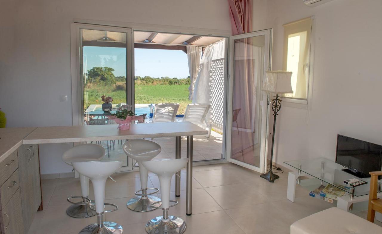 Iris Home 4 Paralia Katerinis Exterior photo